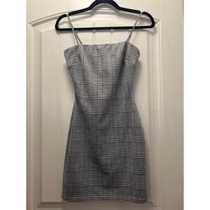Lovely Day Women’s Sleeveless‎ Plaid Knit Bodycon Mini Dress Size S Black White